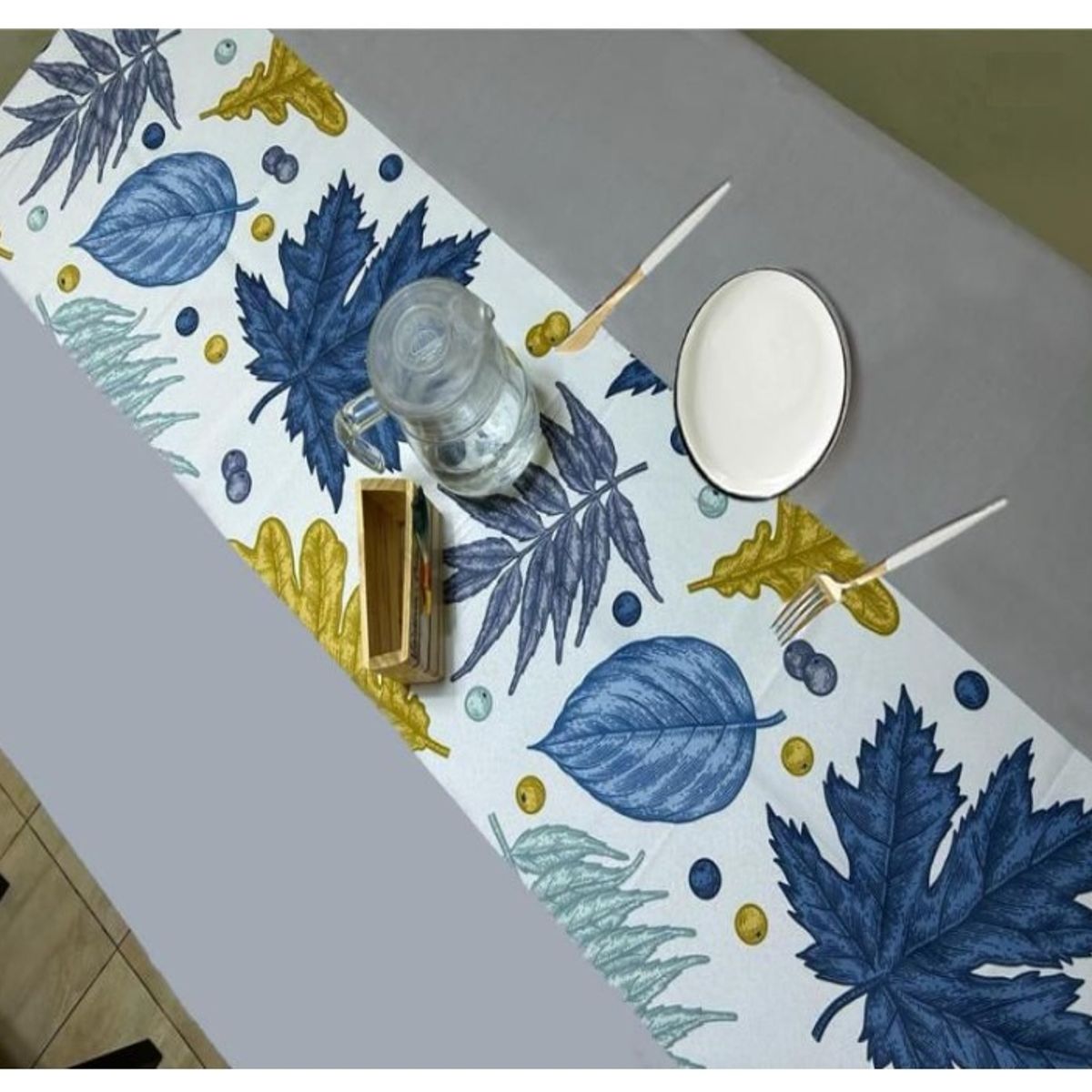 GENERICO - Mantel Antimanchas Hojas Azules 140 X 220 Cm Rectangular