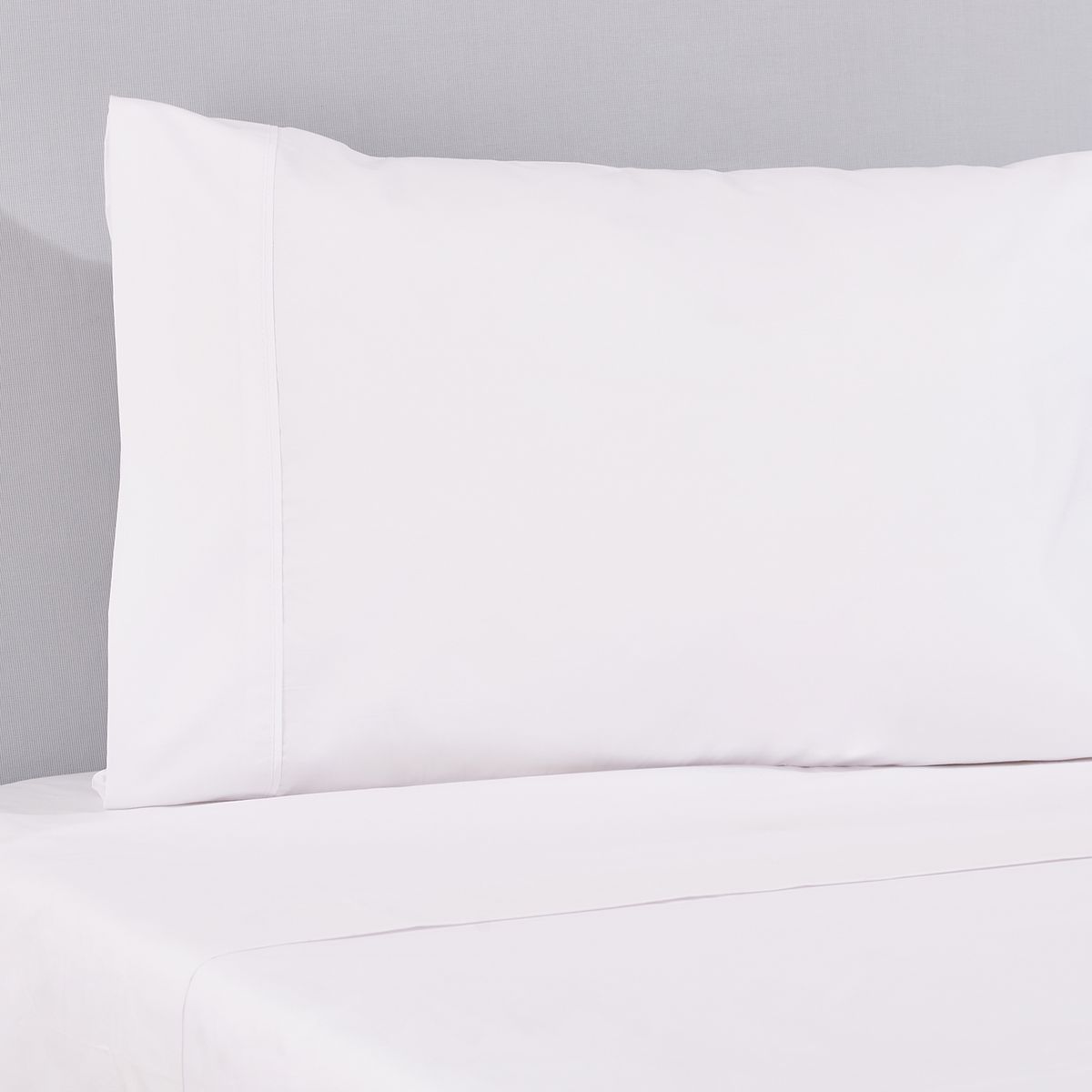 NINA HERRERA - Sábana Básica Lisa Blanco 220 Hilos Super King