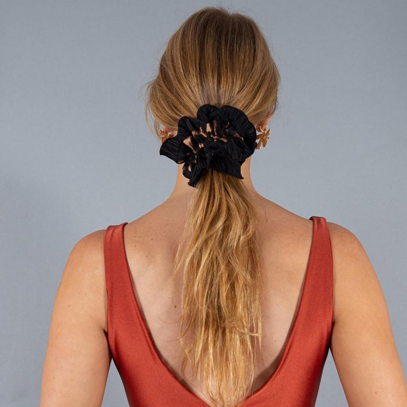 MARIA PASKARO - Scrunchie Begonia M Animal Negro Maria Paskaro MARIA PASKARO