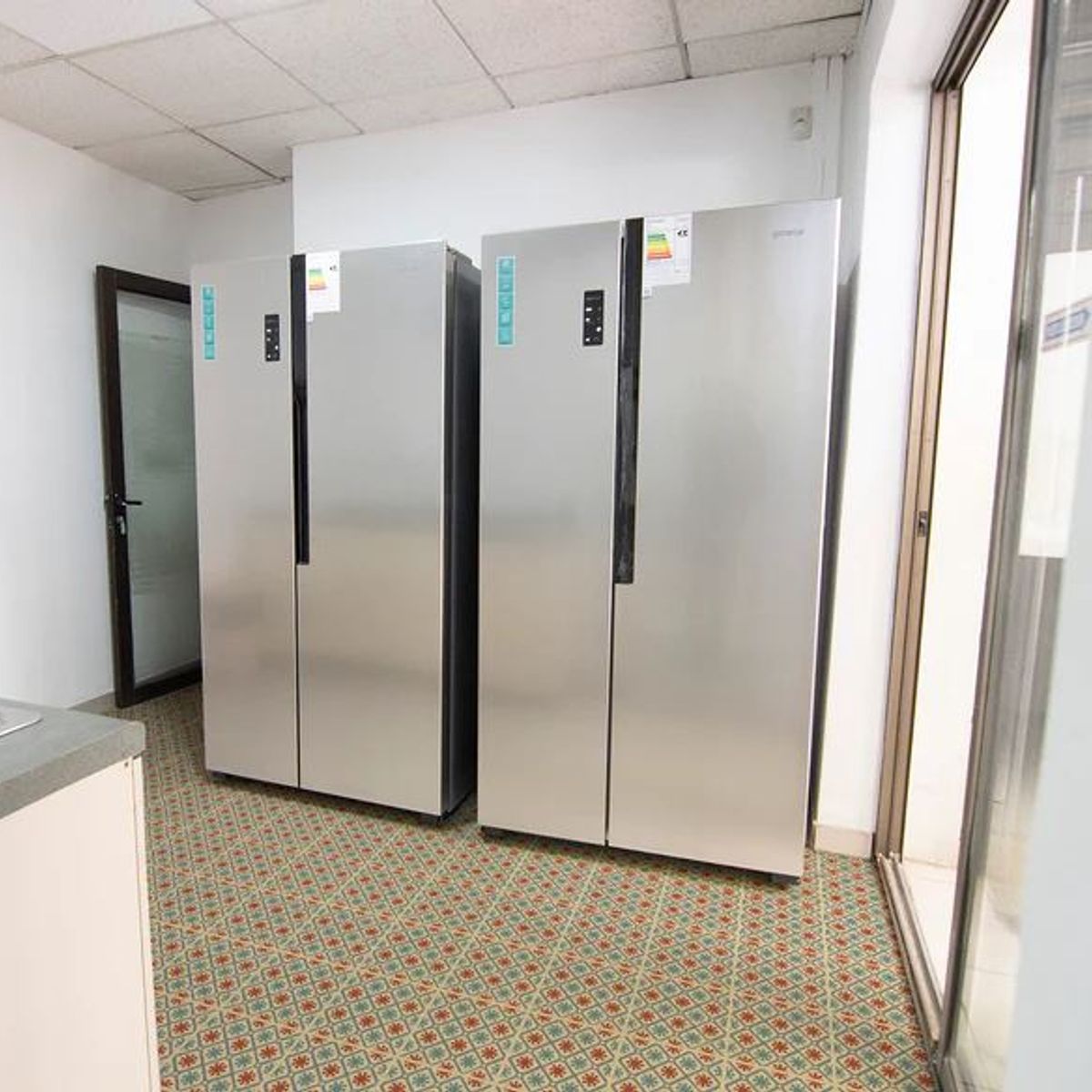 DEKOFIX - Azulejos autoadhesivos decorativos formato 20x20 Basilea