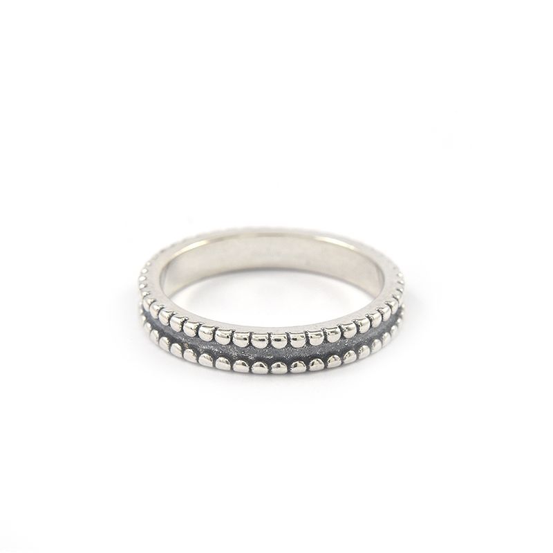 ROSETT - Argolla con Bordes de Esferas Plata Ley 925