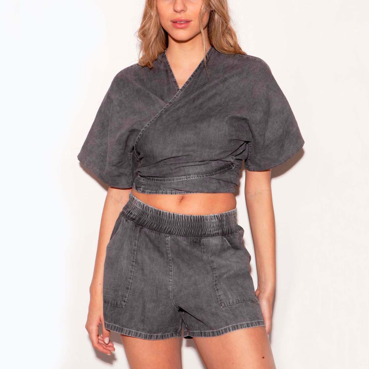 MOMCHIC - Kimono Mini Gris Gravillado