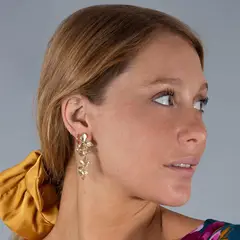 MARIA PASKARO - Aros Gladiolo Flores Chicas Dorado - Dorado