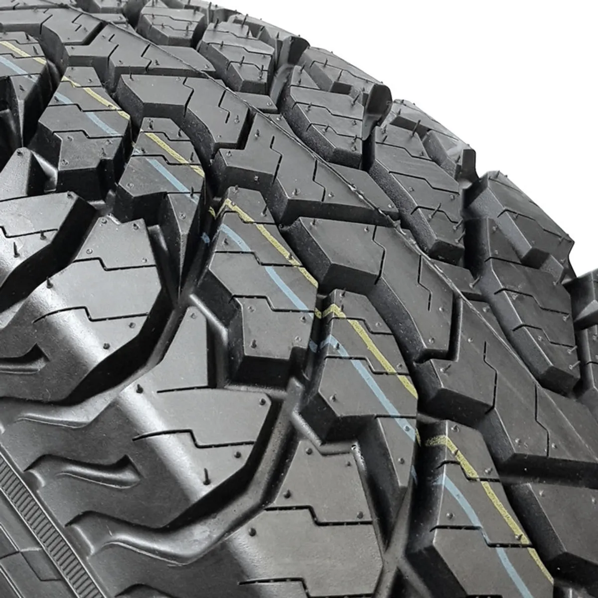 TORQUE - Neumático 265/65 R17 AT701 AT 112T