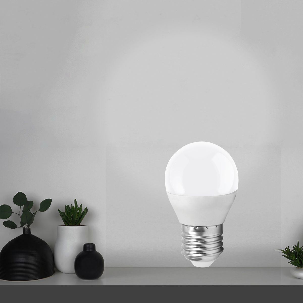 EGLO - Ampolleta E27 4W Blanca Cálida Opal 320lm 10762