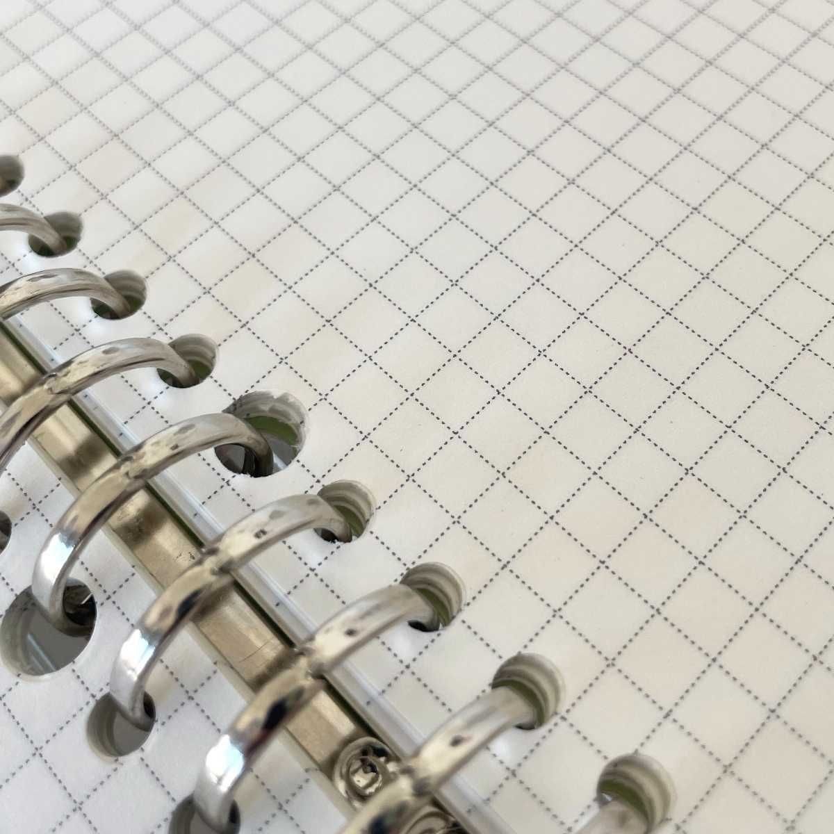 GENERICO - Agenda A5 Cuadriculado Binder Cuaderno Cambia 60 Hojas