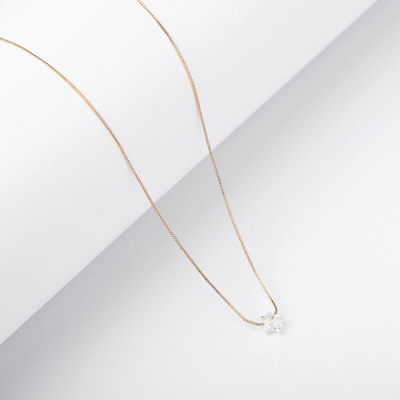 BY LAS CAYETANAS - Collar Punto de luz gold con Estrella blanca