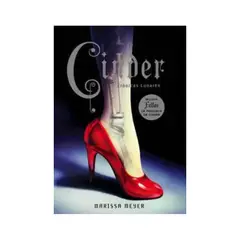 VERGARA Y RIBA - Cinder (Cronicas Lunares #1)