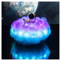 Lámpara LED Astronauta con nubes de colores