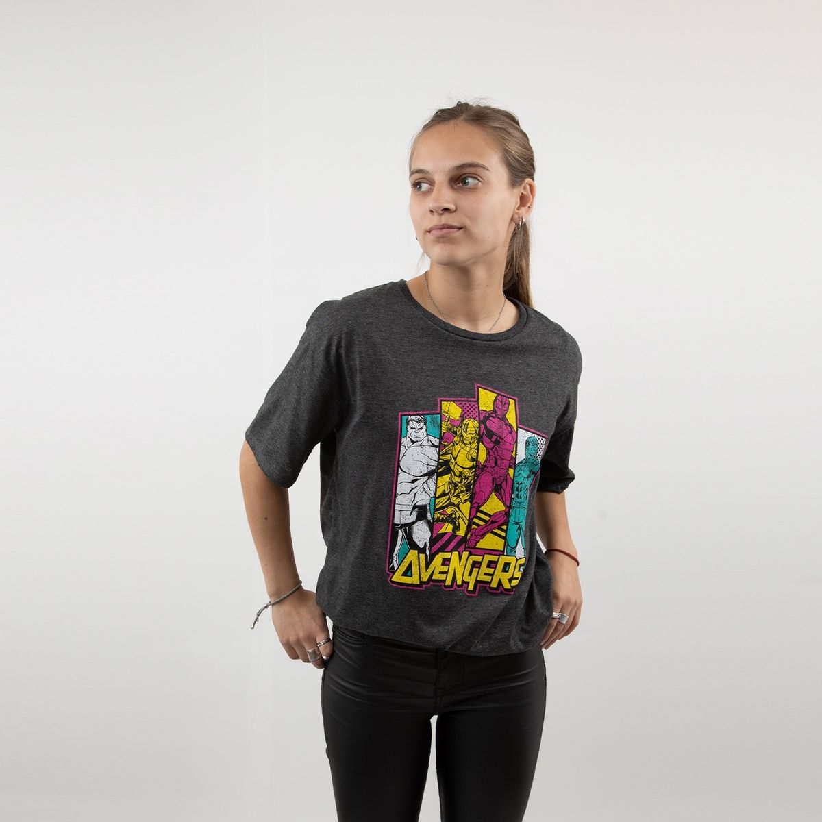 MARVEL - Polera Mujer Avengers Colours Gris Marvel