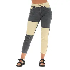 BUFFALO CHILE - Pantalon Jeans Cortes Molle Negro Mujer