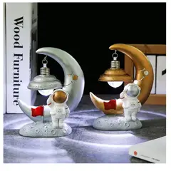 UNIVERSAL - Lampara Astronauta DORADO para mesa regalo niños