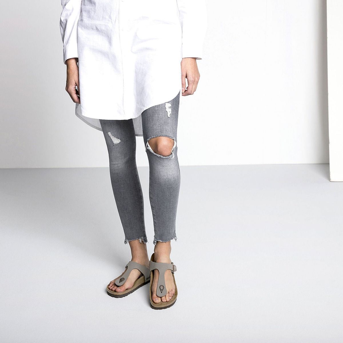 BIRKENSTOCK - Sandalias Gizeh Gris Birkenstock