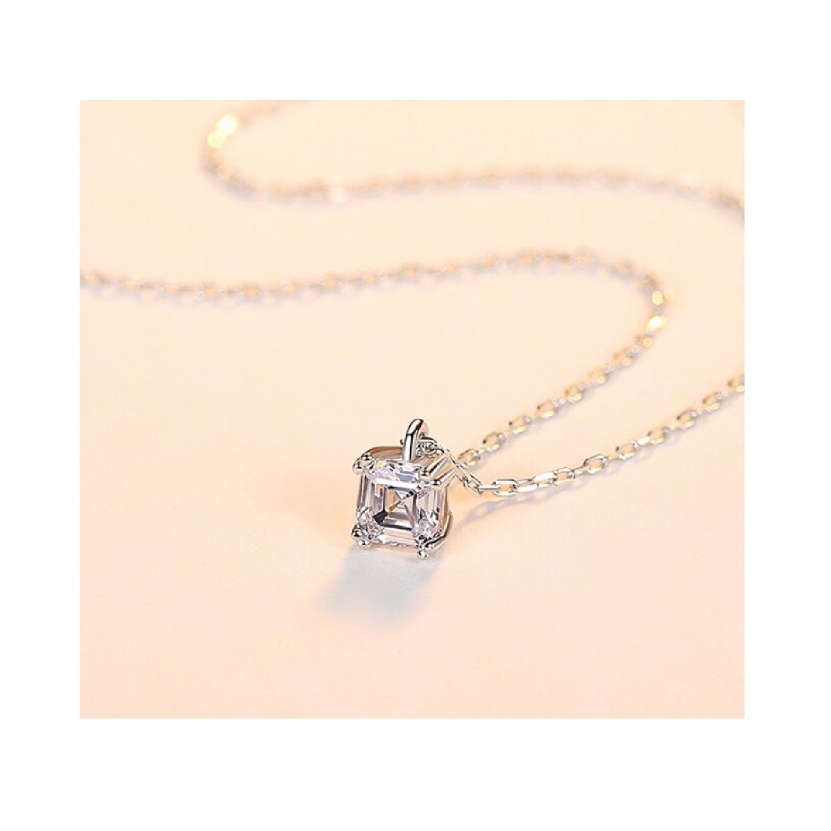 SILVER HEART - Collar tipo Cadena con Circón Cuadrado en Plata Fina 925 SILVER HEART