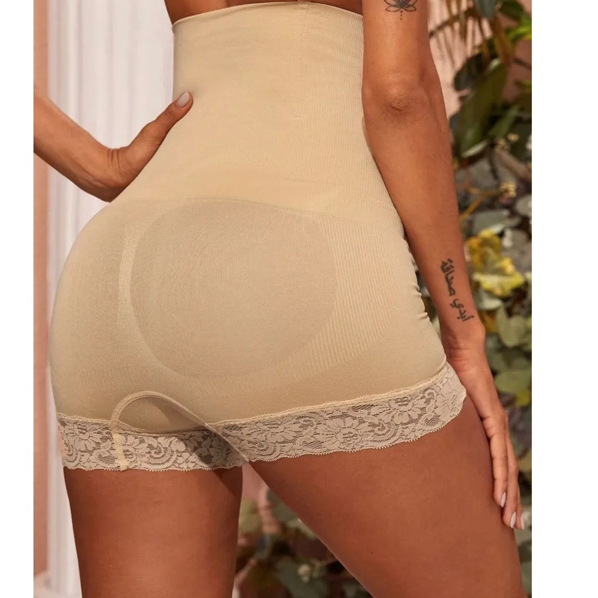 GARSIL - Calzon Short - Faja Reductora Con Varillas Y Encajes - Levanta Gluteo