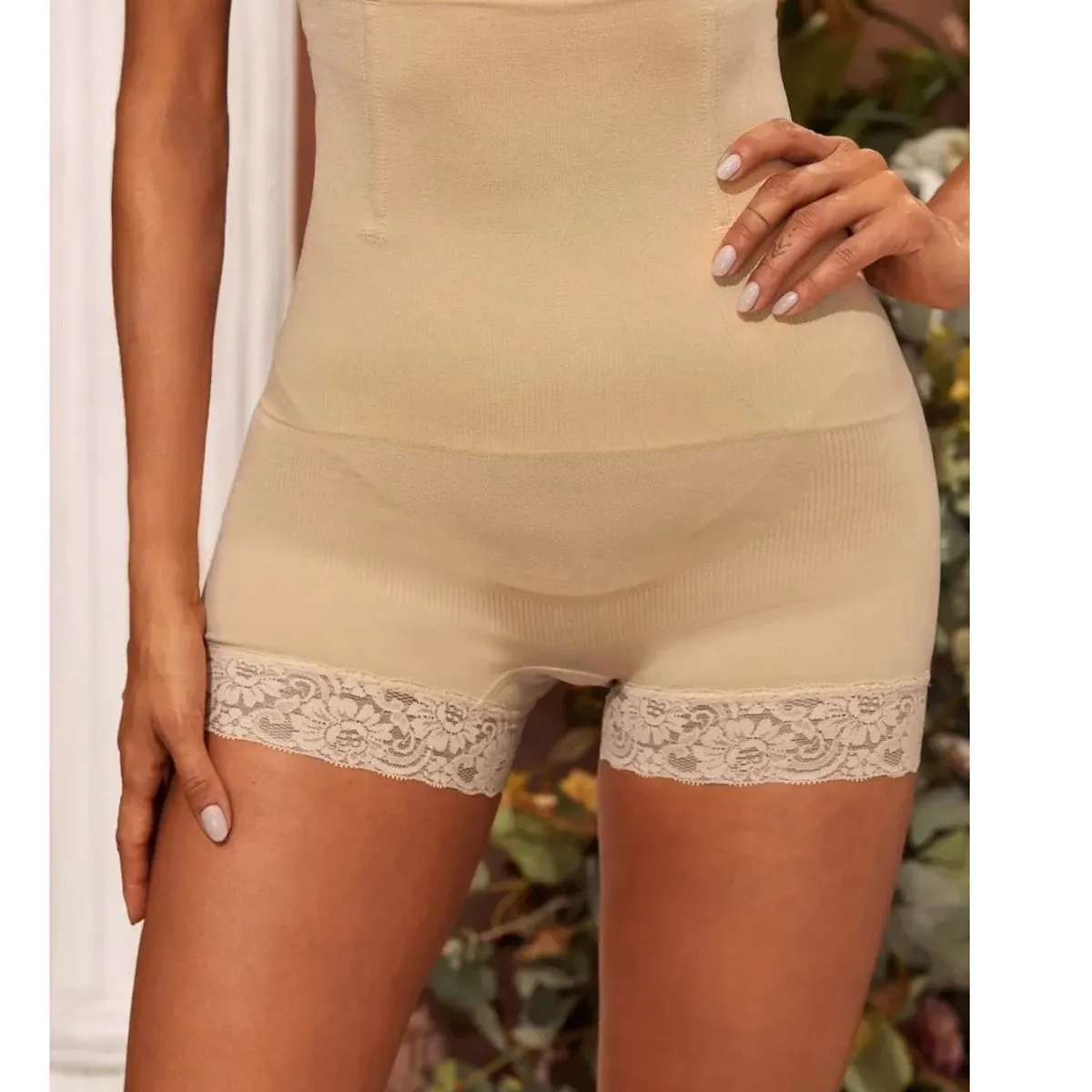 GARSIL - Calzon Short - Faja Reductora Con Varillas Y Encajes - Levanta Gluteo