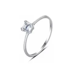 SILVER HEART - Anillo de Compromiso Circón Cuadrado en Plata Fina 925