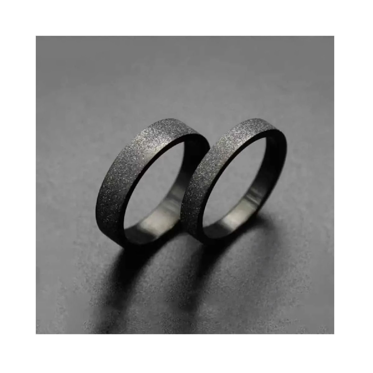 SILVER HEART - Anillo Unisex Negro fabricado en Titanio SILVER HEART