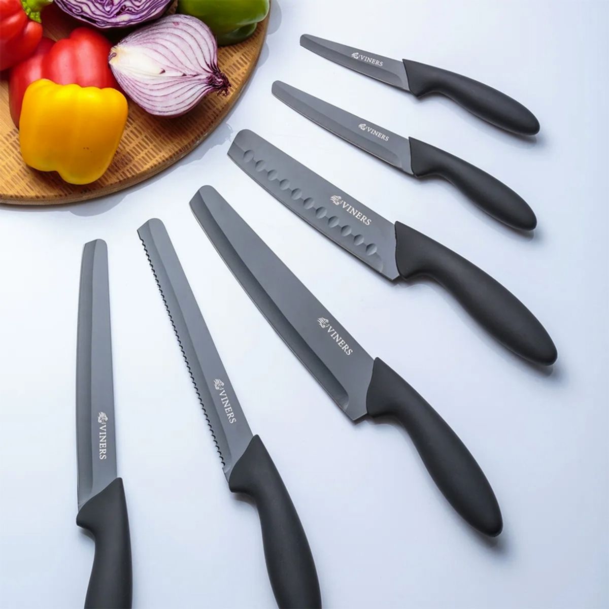 Cuchillo Trinchar Assure 20 cms, marca VINERS - Foto Principal