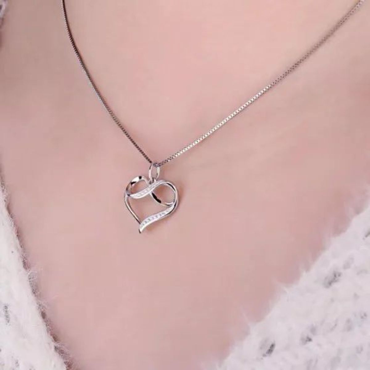 KUANGYE - Collar Infinito Bañado en plata Corazón Mujer Colgante Elegante