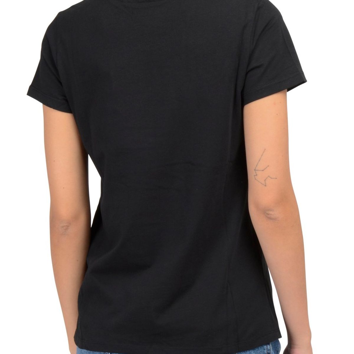 LEVIS - Polera Mujer Regular Fit Lisa Negro Levis