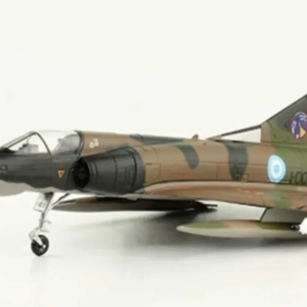 EDITORIAL PLANETA - Avión de Colección Combate Dessault Mirage III Escala 172