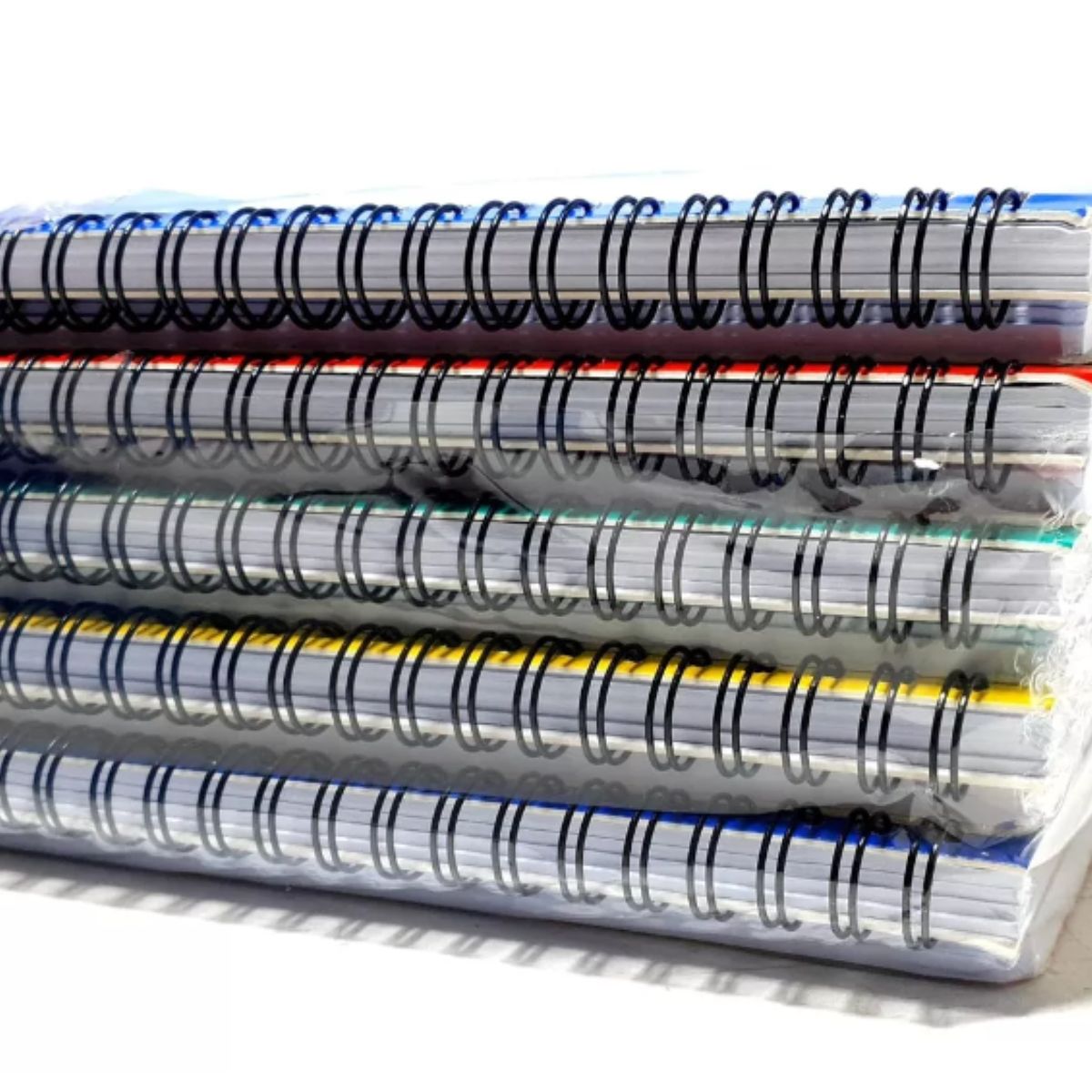 ARTEL - Cuaderno Universitario Artel Liso 100 Hojas 10 unidades