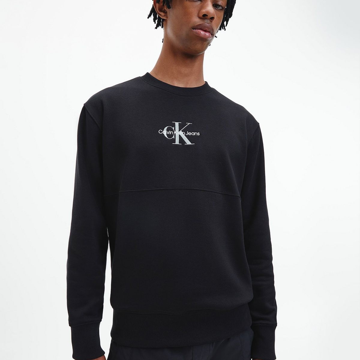 CALVIN KLEIN - Polerón Monogram Logo Negro Calvin Klein
