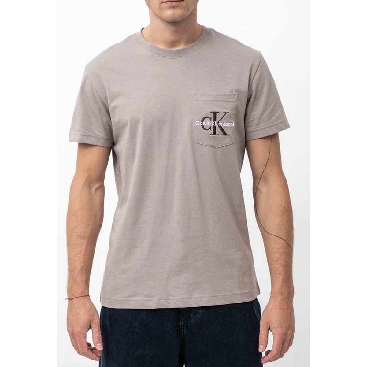 CALVIN KLEIN - Polera Monogram Pocket Beige Calvin Klein