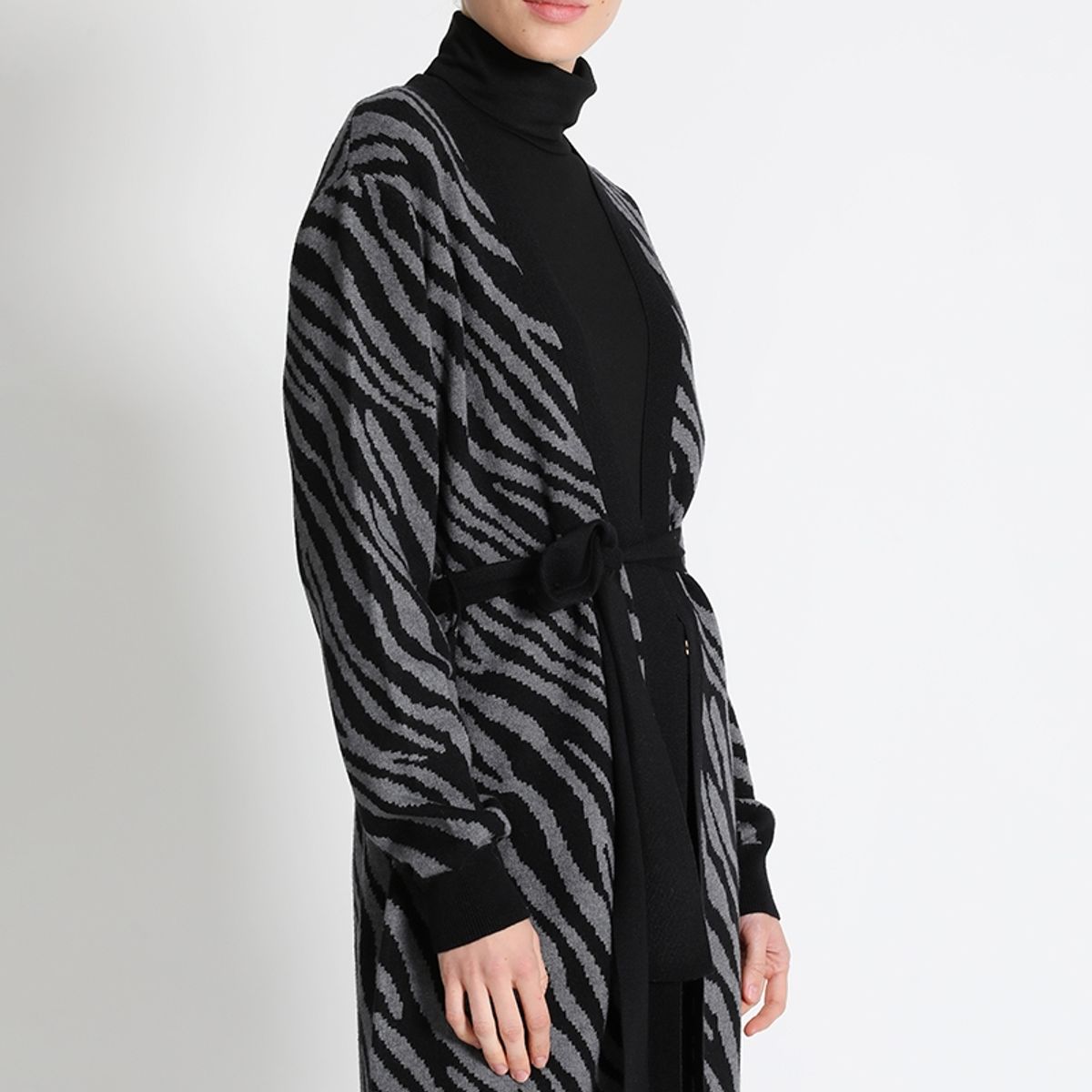 LIOLA - Jersey Tejido Con Lazo Gris Liola