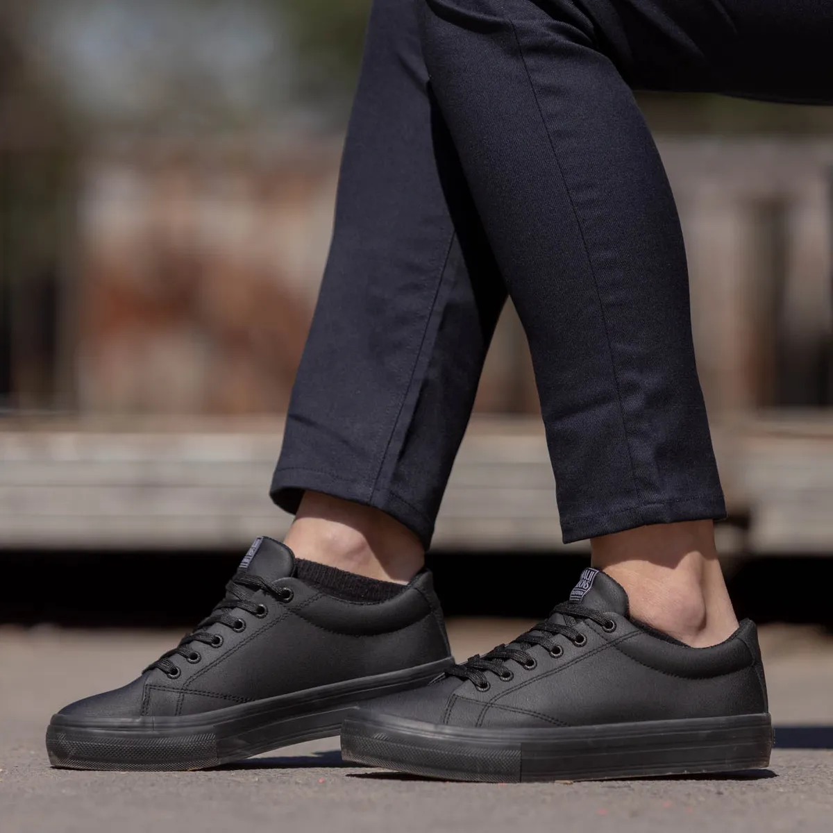 MAUI AND SONS - Zapatilla Escolar KAMAOLE Mujer Negro Maui and Sons