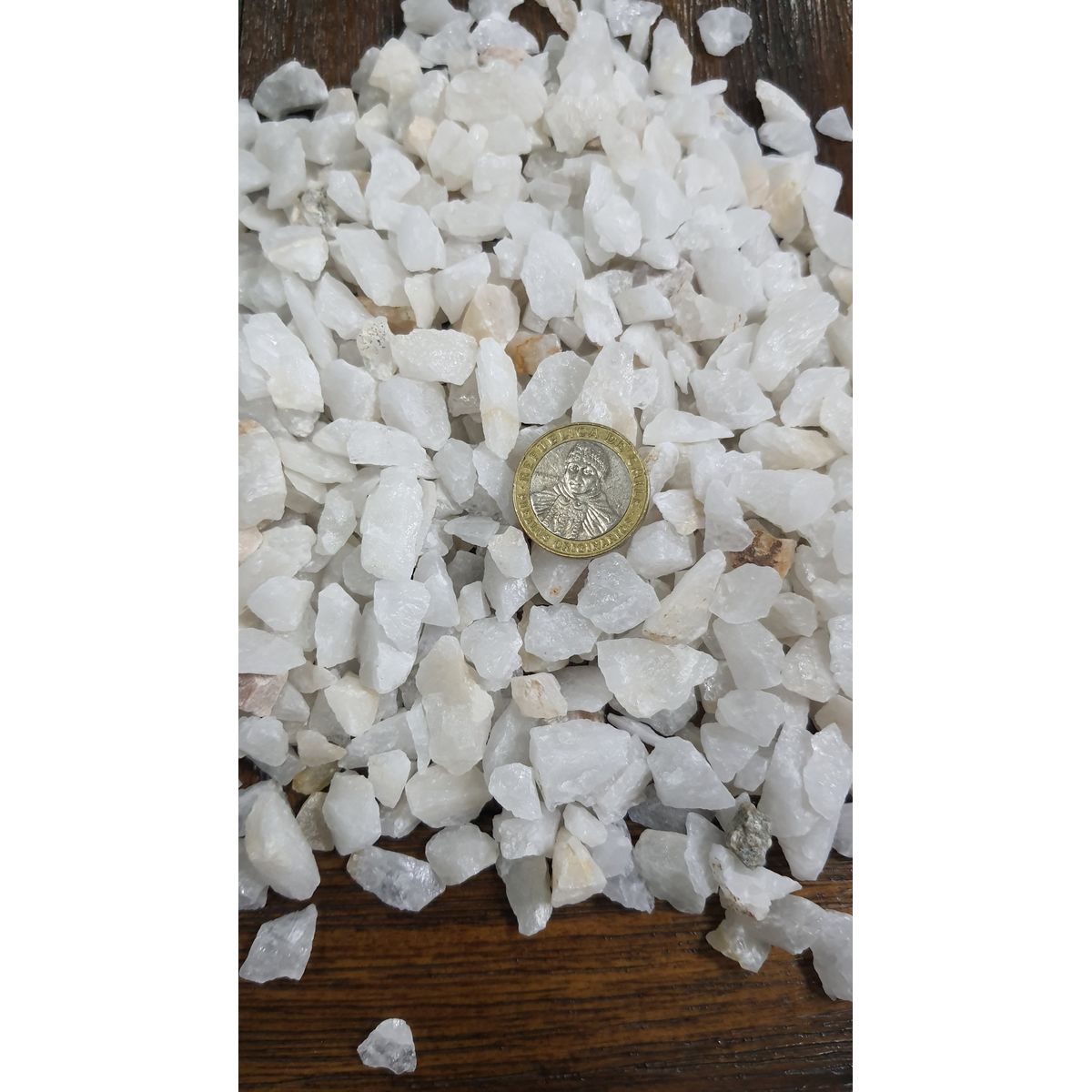 GENERICO - Piedra Cuarzo natural blanco bolsa 2 kilos para maceteros.