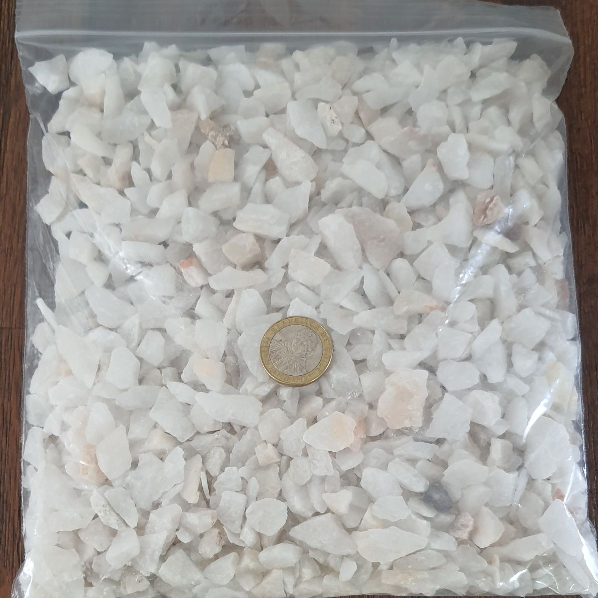 GENERICO - Piedra Cuarzo natural blanco bolsa 2 kilos para maceteros.