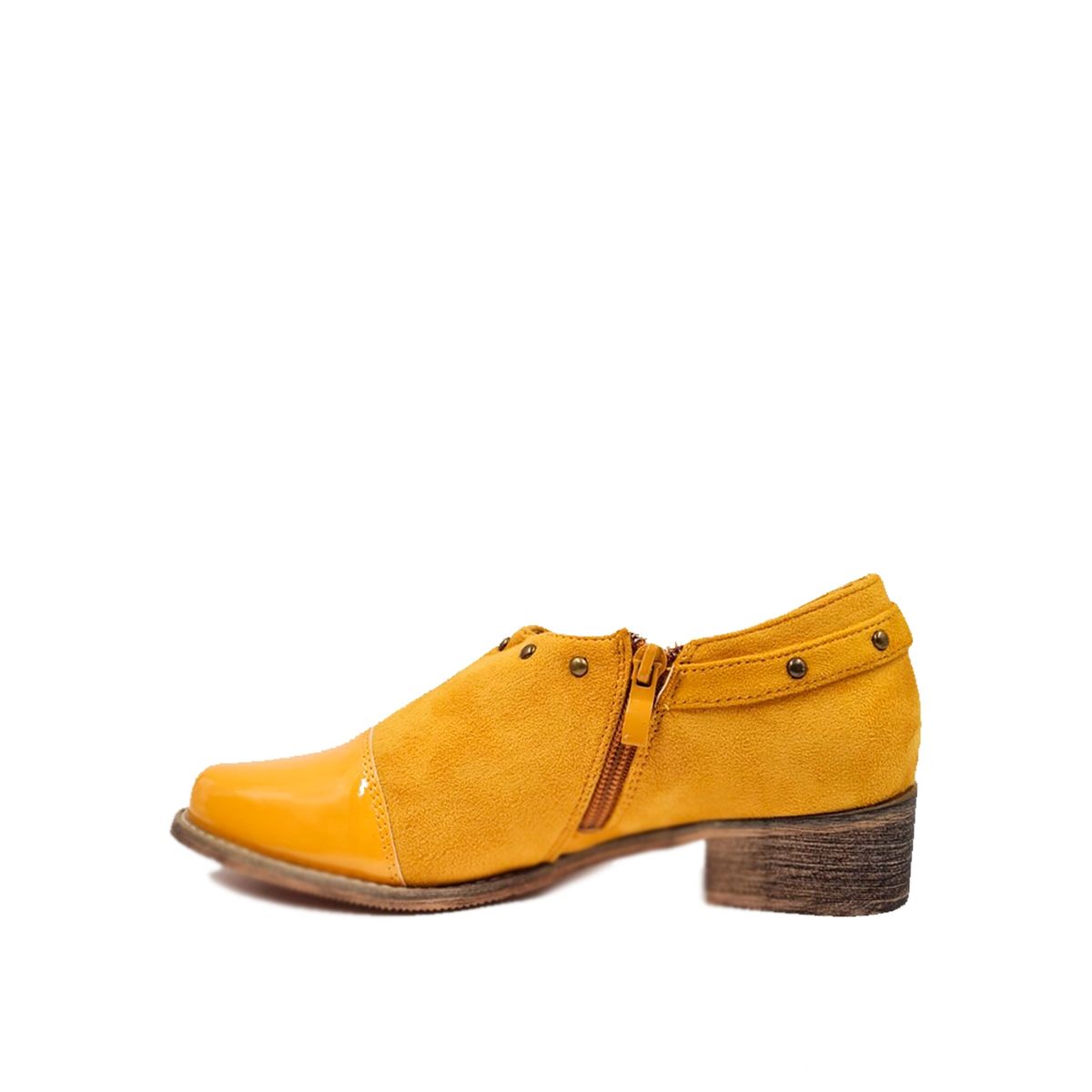 GENERICO - Zapato Bajo Amarillo Tachas
