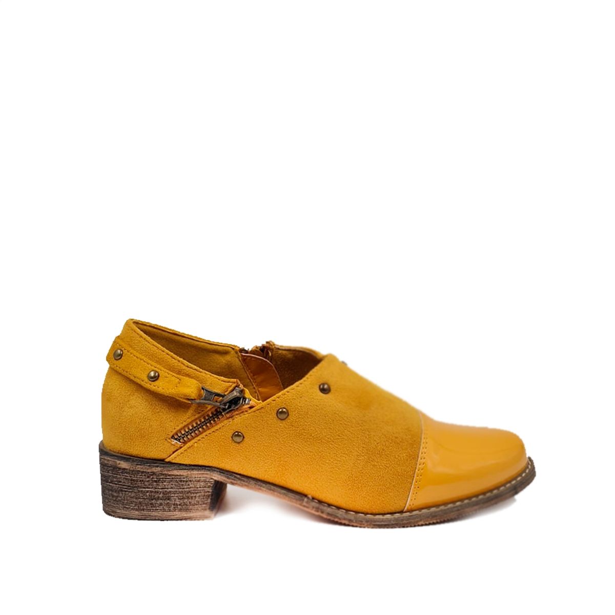 GENERICO - Zapato Bajo Amarillo Tachas