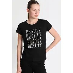 LIOLA - Polera Estampado Texto Negro