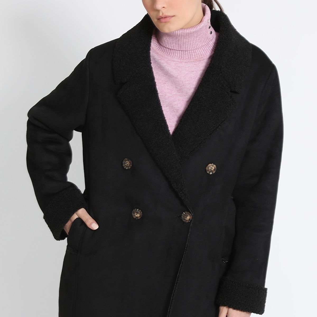 LIOLA - Chaquetón Recto Tipo Gamulan Negro Liola