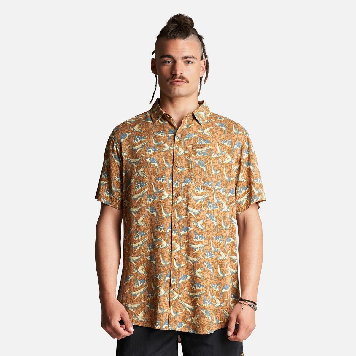 HAKA HONU - Camisa Hombre Anameizon Full Print Canela Haka Honu