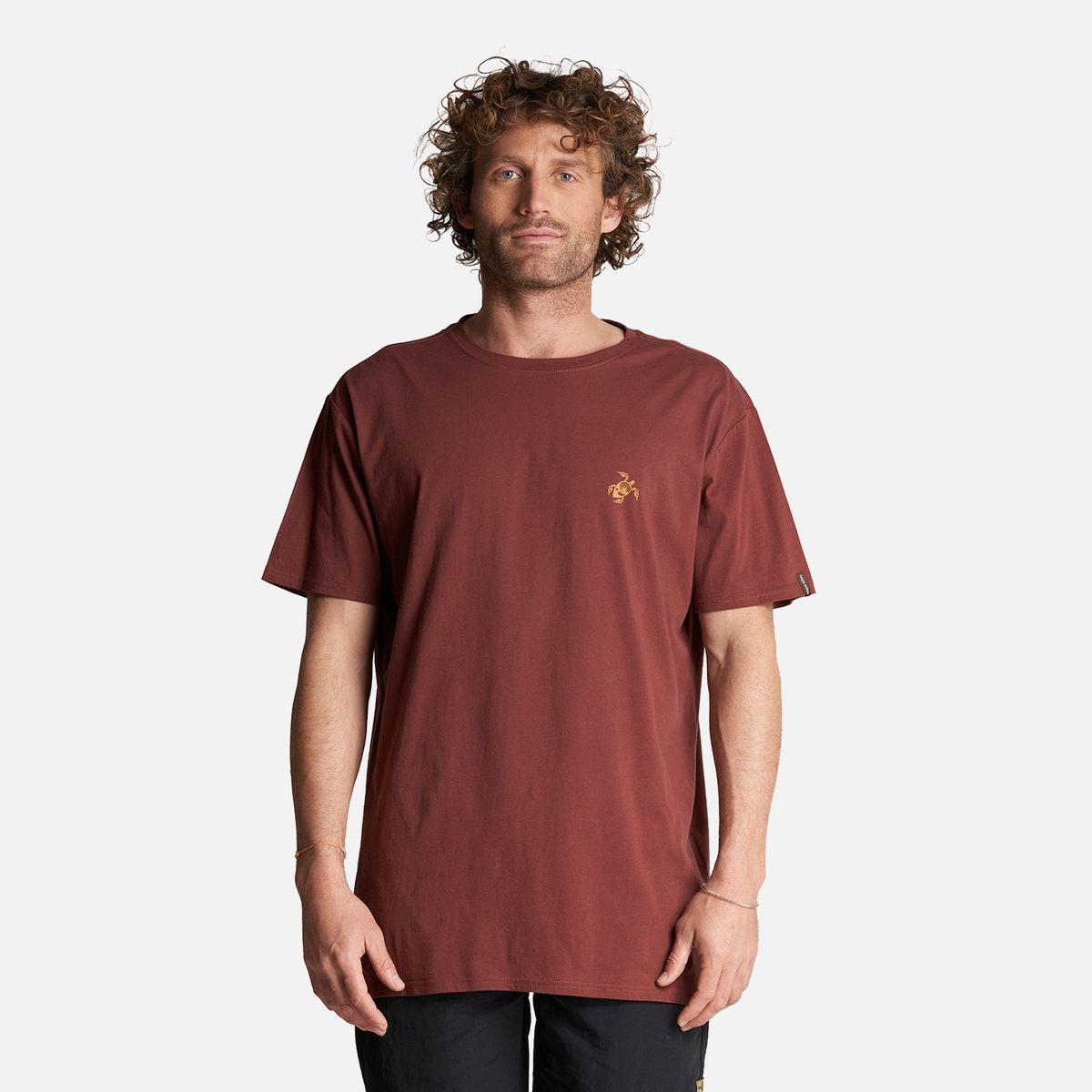 HAKA HONU - Polera Hombre Marejada Burdeo Haka Honu.-