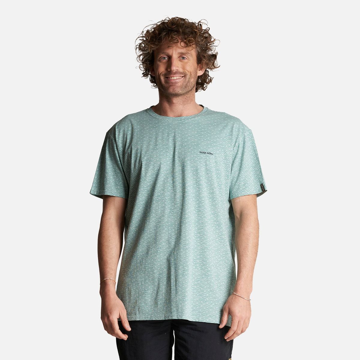 HAKA HONU - Polera Hombre Oleaje Print Jade Haka Honu
