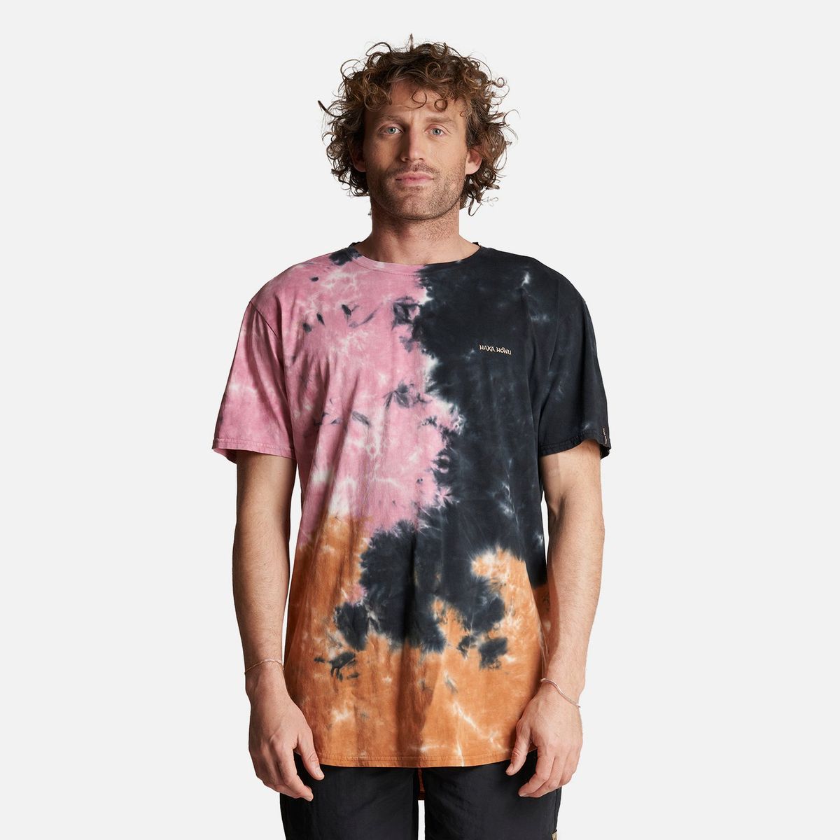 HAKA HONU - Polera Hombre Rastro Negro Haka Honu