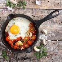 Sartén de hierro fundido precurado 20 cm