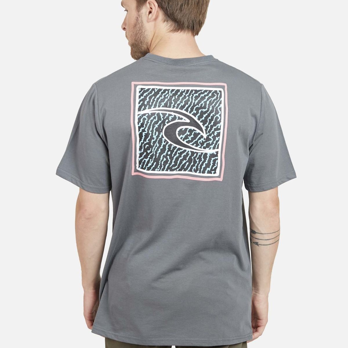 RIP CURL - Polera RC THE CRACKLED Hombre Gris Oscuro Rip Curl