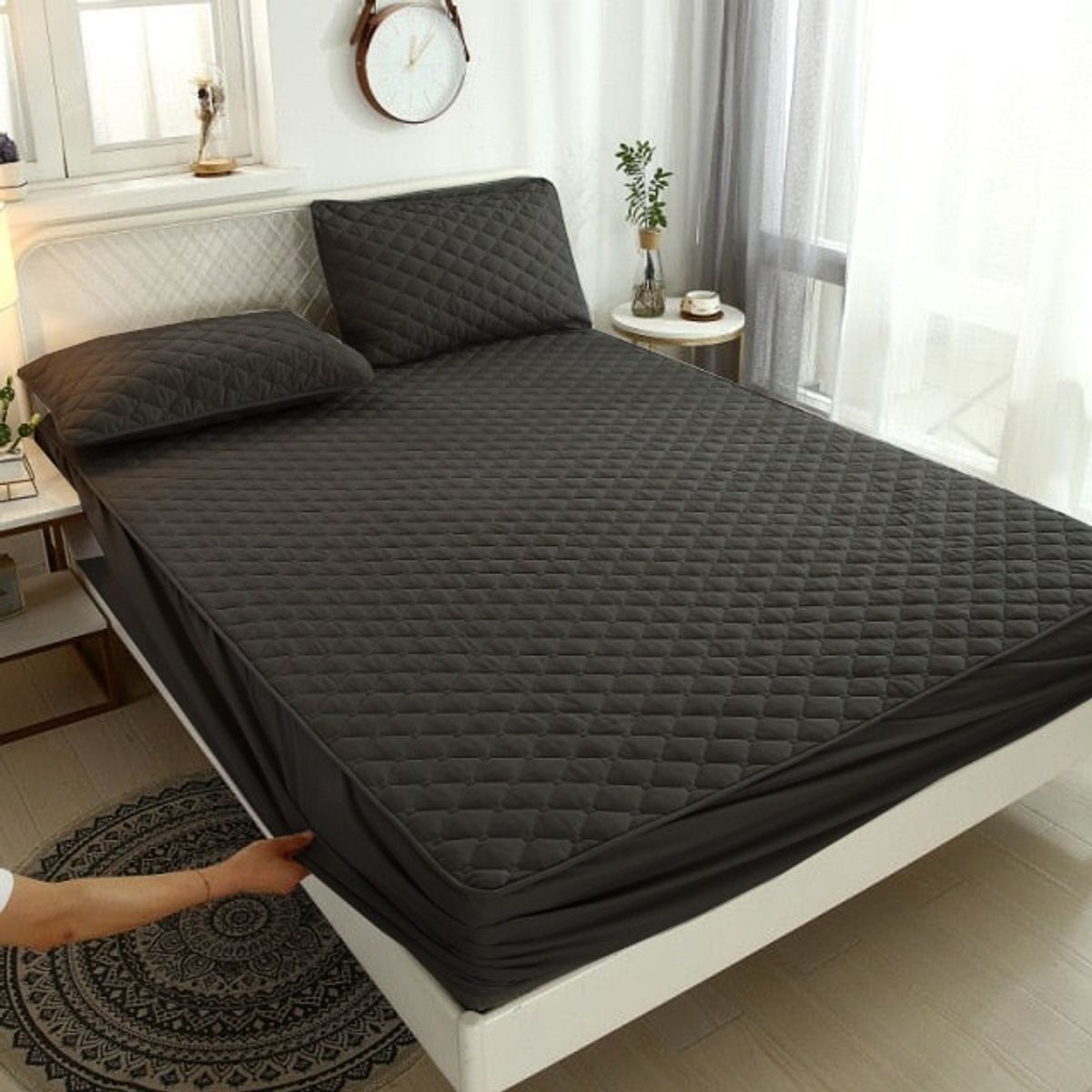 GENERICO - Cubre Colchón Impermeable 2 Plazas - Negro