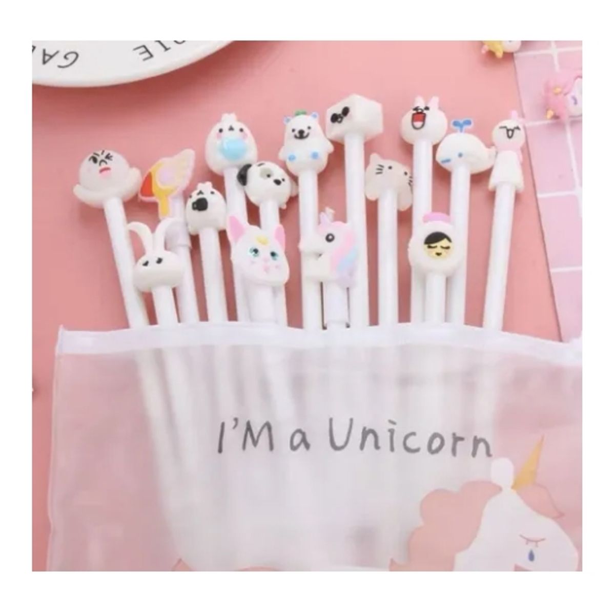 GENERICO - Set 20 Lápices Con Diferentes Diseño En Estuche BLANCO