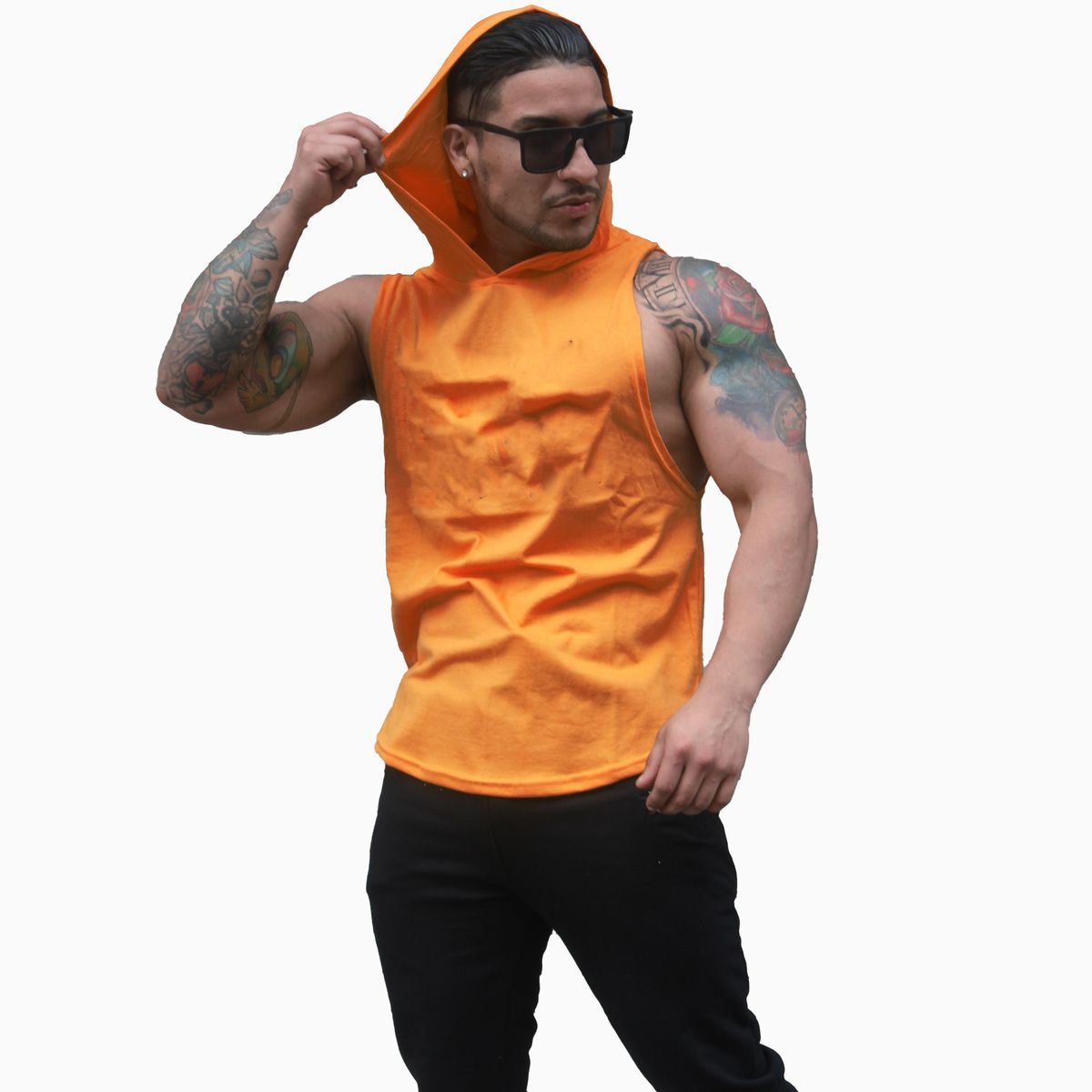 GENERICO - Polera Musculosa con capucha lisa Naranja