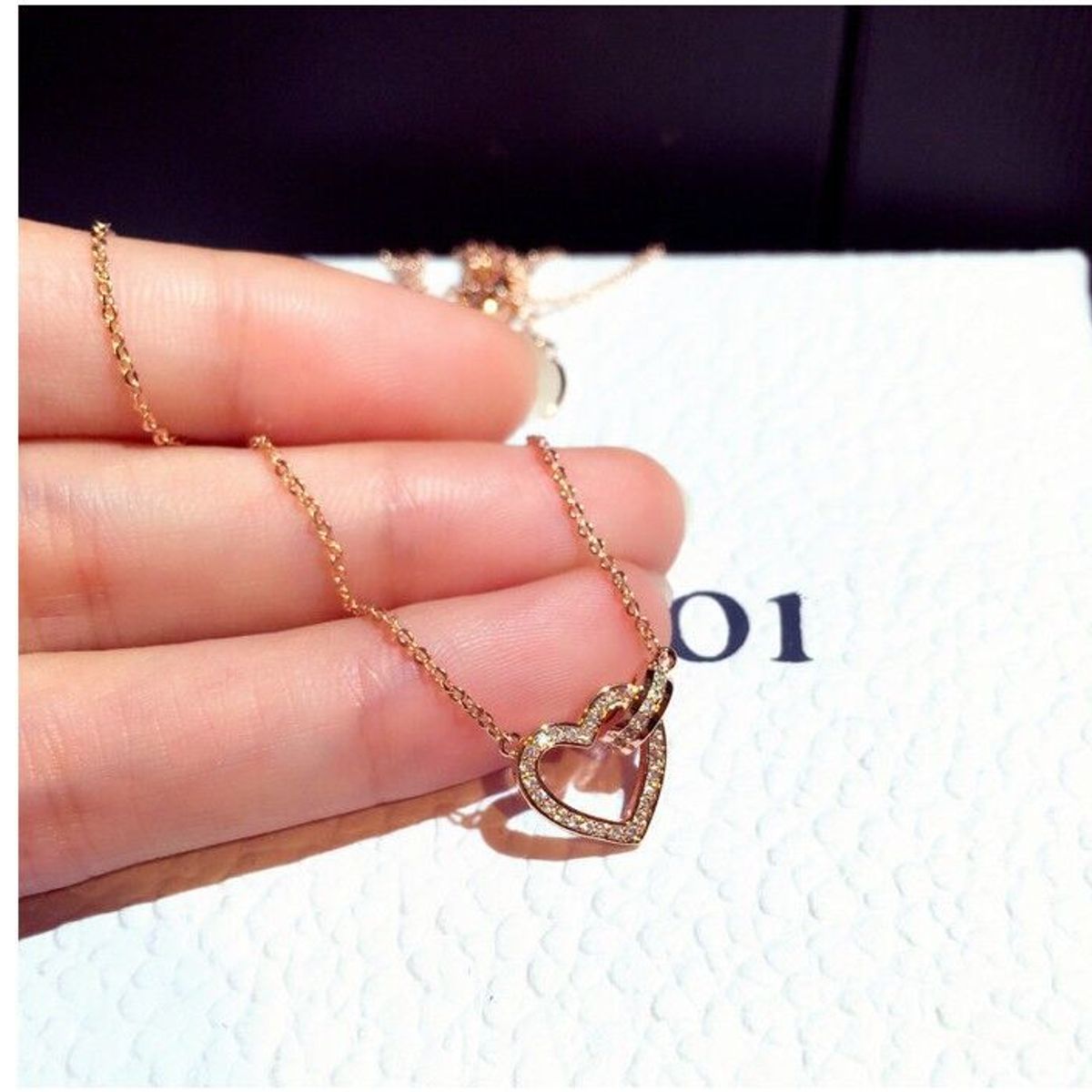 LUXURYJOYAS - Collar Corazón Oro Rosa 18kt Relieve Cristal