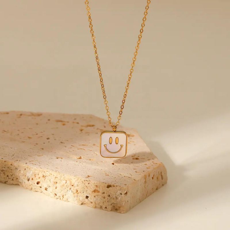 GENERICO - COLLAR MUJER BAÑADO EN ORO 18K MODELO SMILE