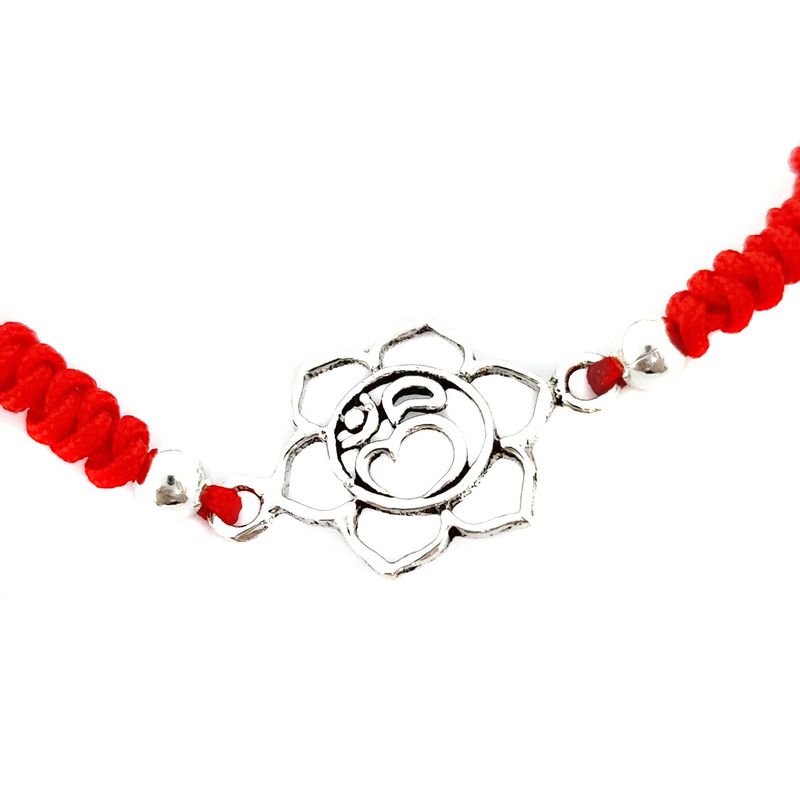 ANDREA COGGIOLA JOYAS - Pulsera Flor De Loto Ohm Cordón Rojo Ajustable Plata Fina 925