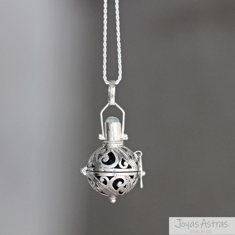 JOYAS ASTRAS - Llamador de Ángeles Feathers Nyx